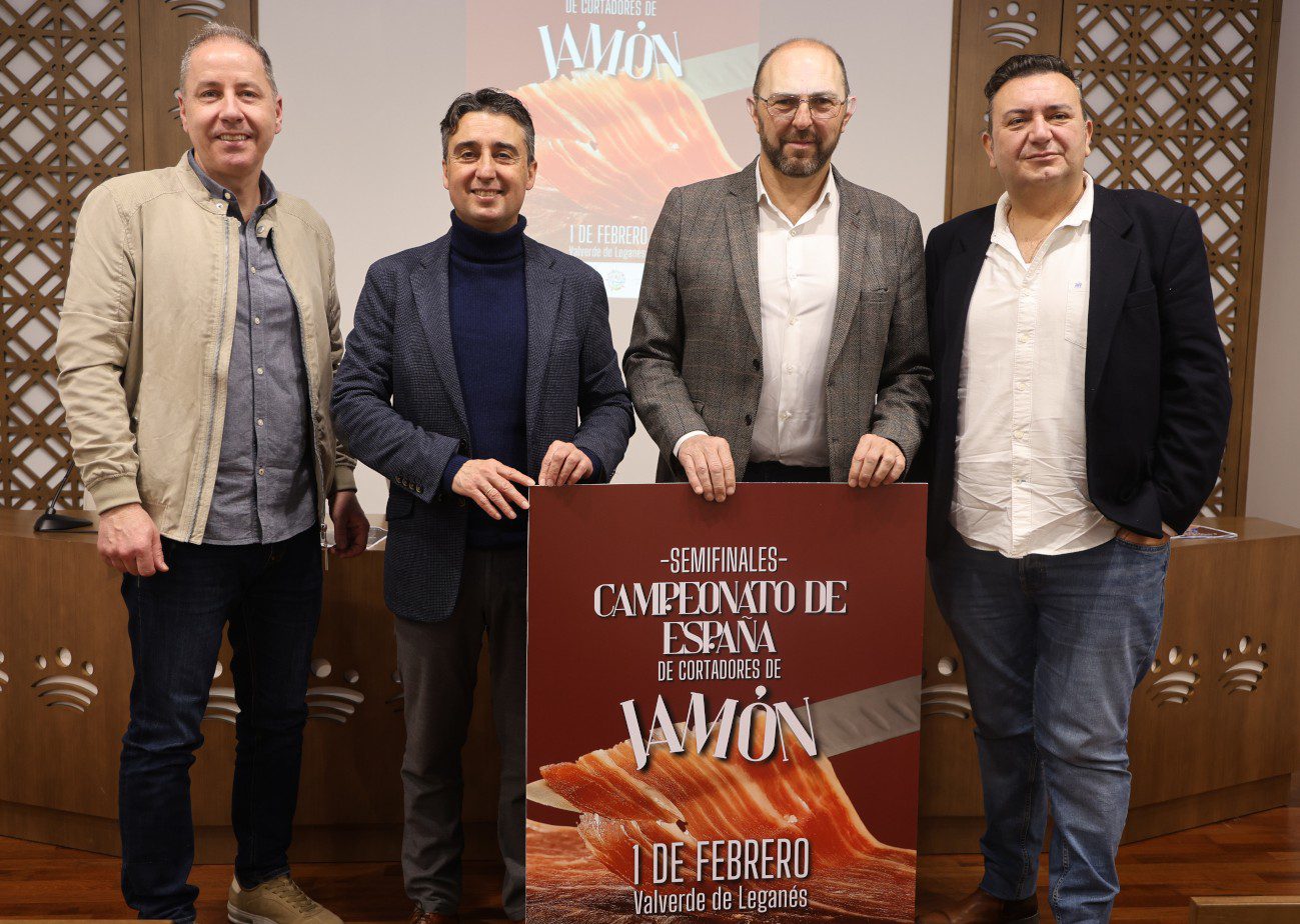 Valverde de Leganés acoge la semifinal del Campeonato de España de Corte de Jamón