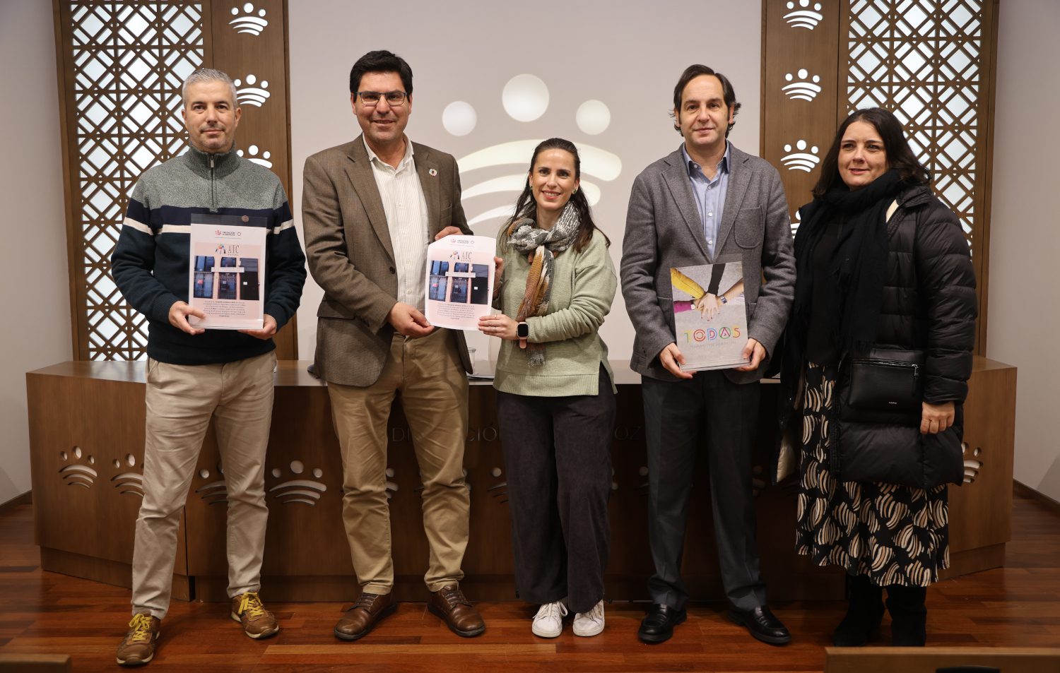 La Diputación de Badajoz recauda 114 kilos de productos de primera necesidad para el Comedor Social San Vicente Paúl