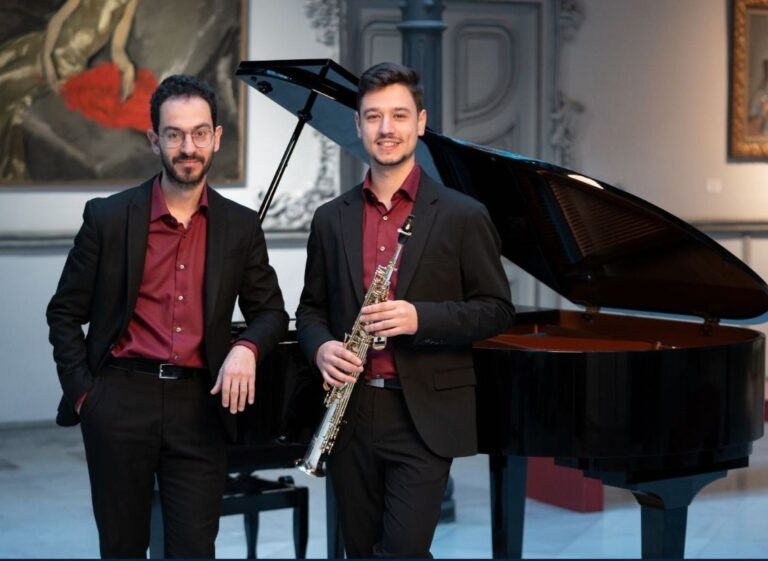 La Sala Trajano ofrece este fin de semana un recital de saxofón y piano y una obra de teatro que reflexiona sobre el drama migratorio