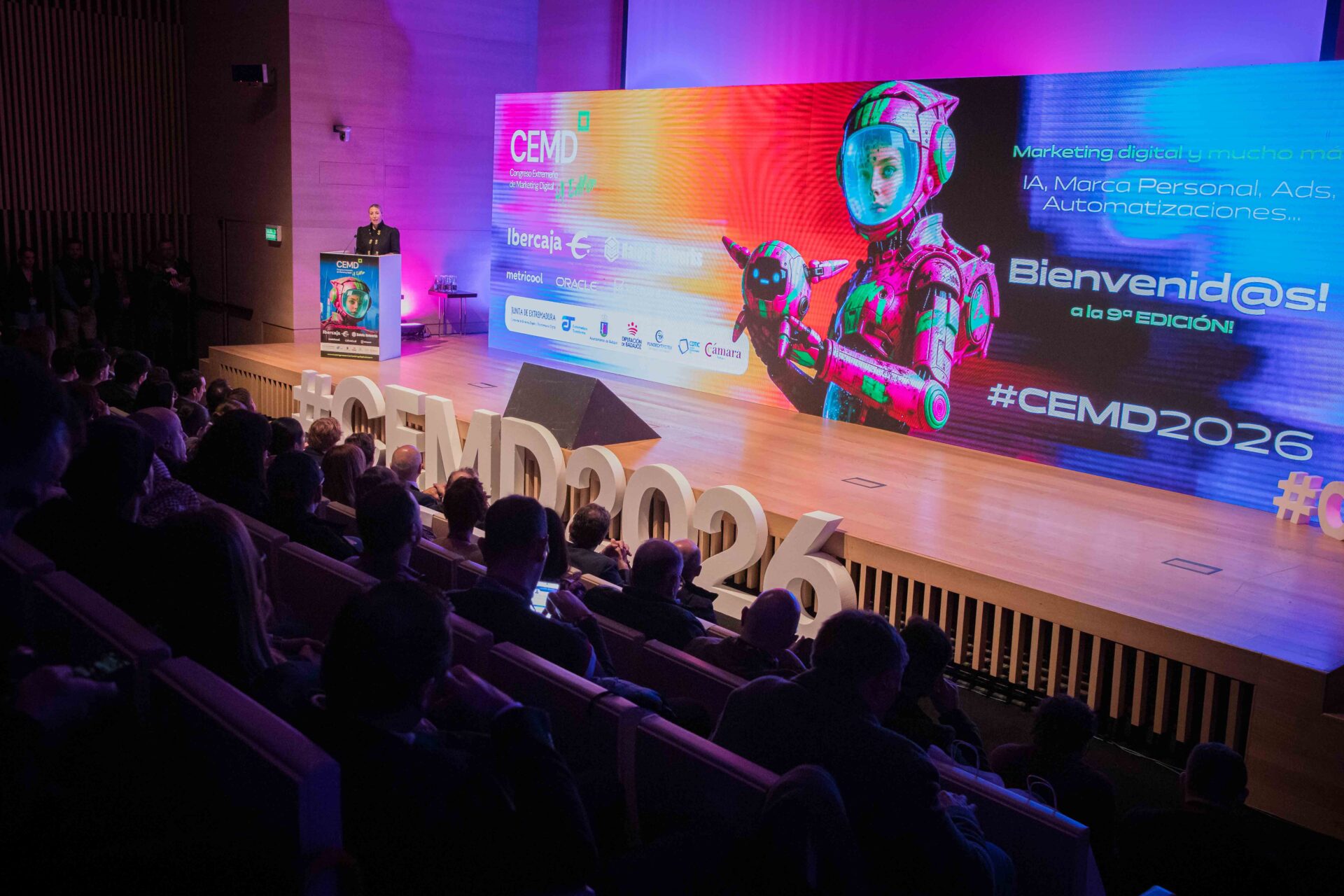 María Guardiola destaca el papel del marketing digital como motor de oportunidades desde cualquier punto de la región