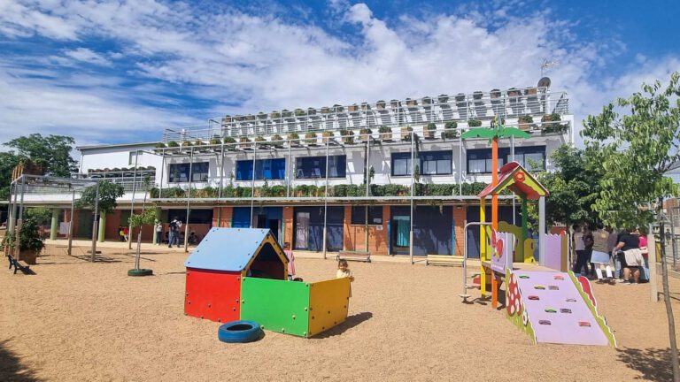 La Diputación de Badajoz refuerza su apuesta por la adaptación climática con el proyecto europeo BIOSCOOL para mejorar el confort térmico en edificios educativos