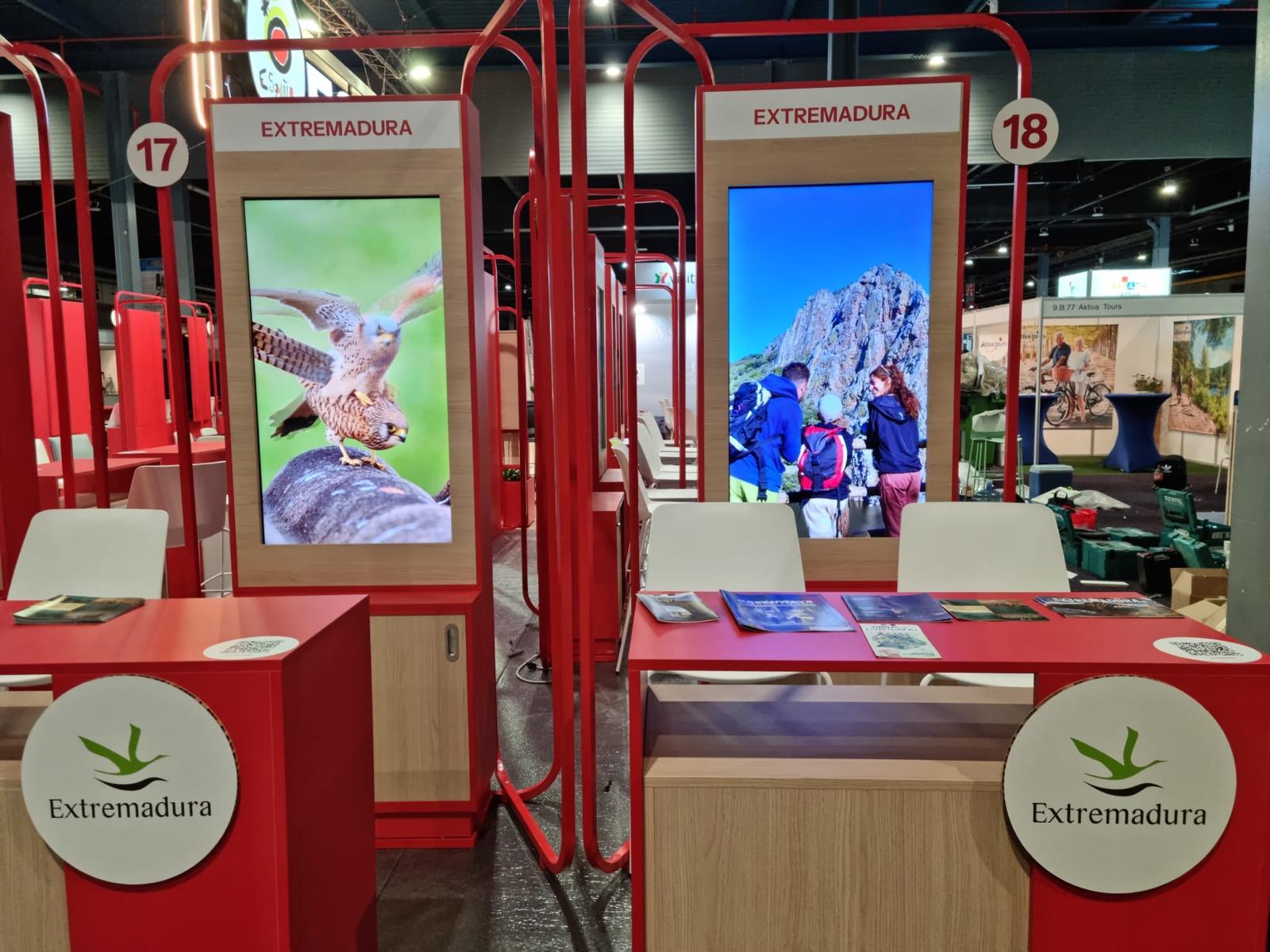 La Junta promociona Extremadura en la principal feria de senderismo y cicloturismo de Países Bajos