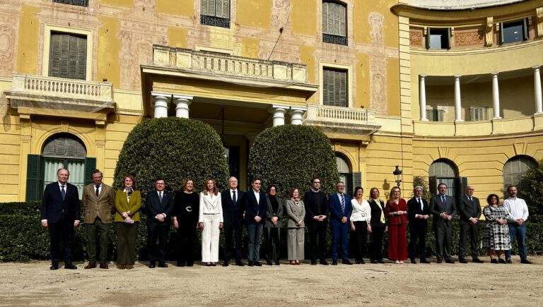 Extremadura impulsa un plan propio de internacionalización ante la exclusión de sus empresas del Plan ICEX 500 Plus del Ministerio de Economía