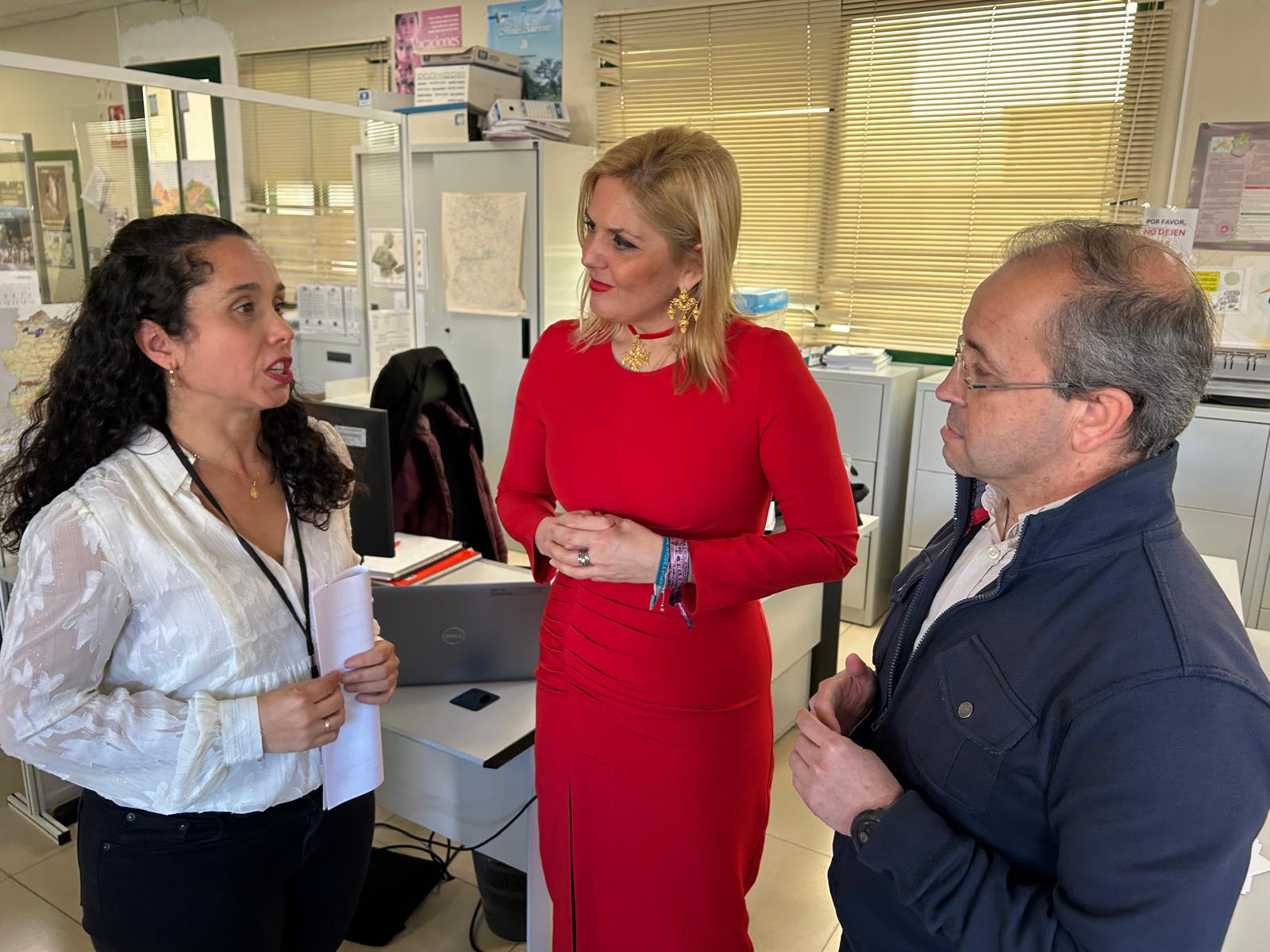 La Junta de Extremadura mejora las condiciones de los empleados públicos que cuidan a menores con enfermedades graves