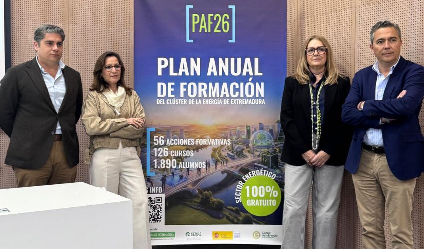 La Junta de Extremadura refuerza su liderazgo energético con un modelo de desarrollo basado en la especialización y el empleo de calidad