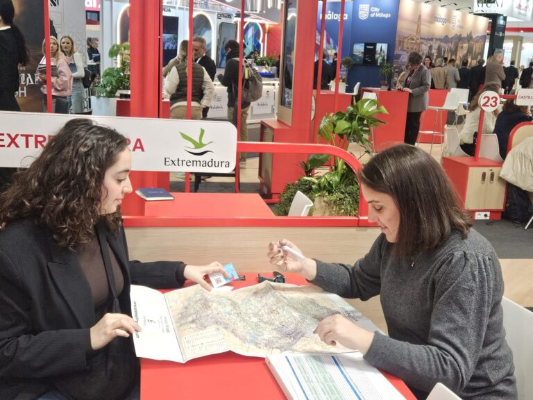 La Junta afianza la promoción de Extremadura en la principal feria de turismo del mundo que se celebra en Alemania