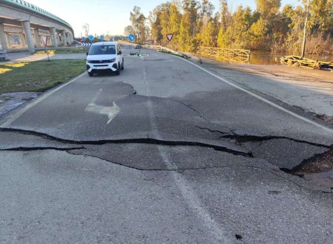 Las obras de emergencia en la EX106 afectada por las borrascas cerca de Don Benito se inician este martes