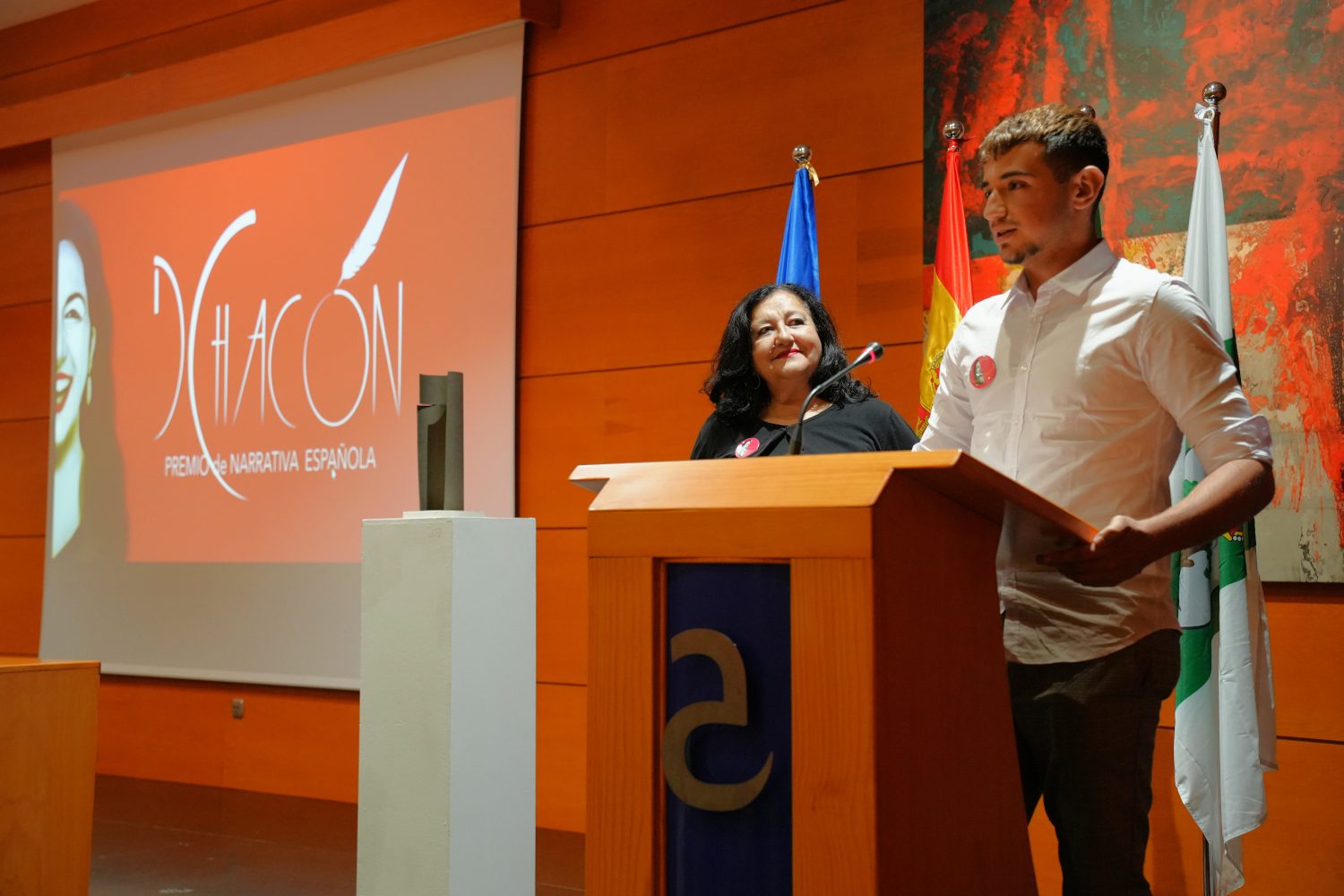 Echa a andar el XXI Premio Dulce Chacón de Narrativa Española con la publicación de sus bases