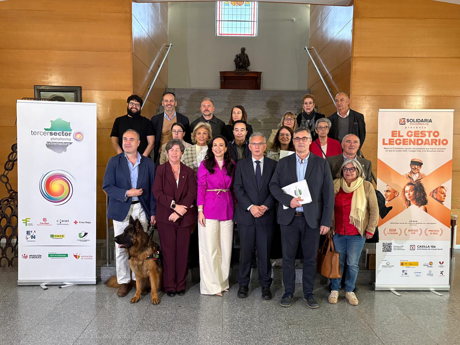 Extremadura destinó 10,8 millones de euros de la casilla ‘X Solidaria’ de la Declaración de la Renta a 118 programas sociales