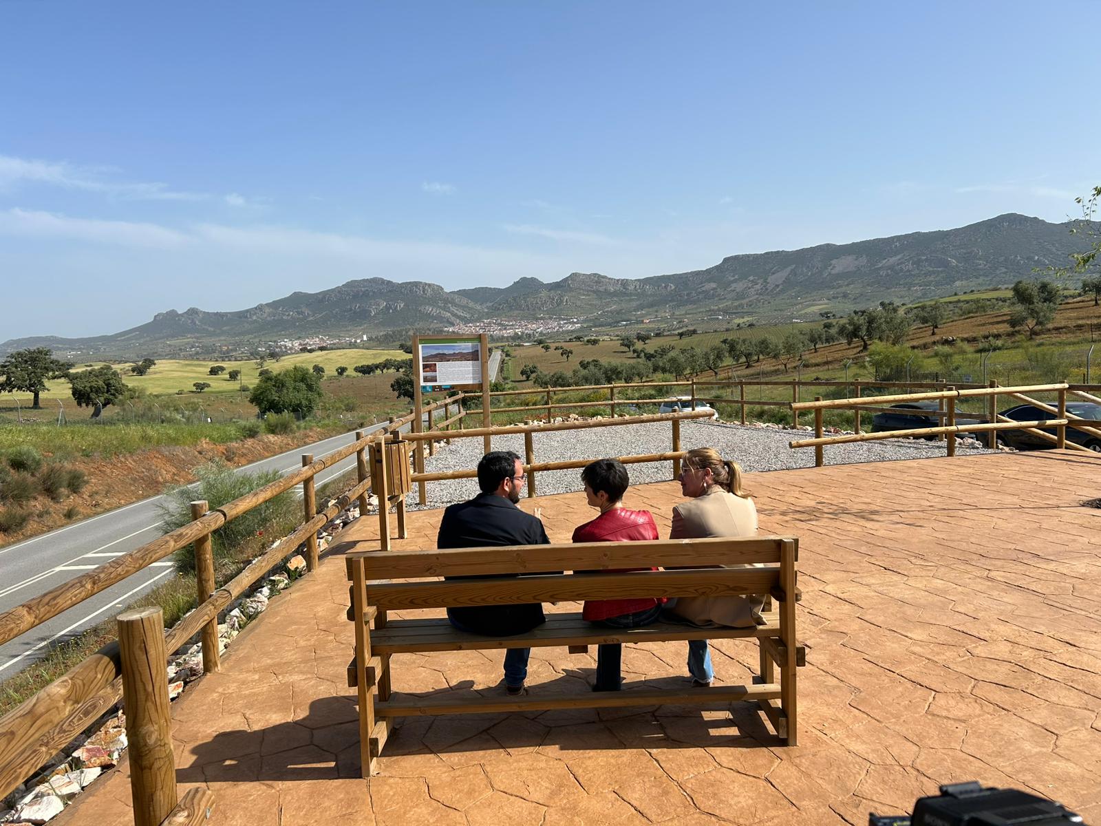 La Diputación de Badajoz impulsa el turismo sostenible con los diez primeros miradores turísticos dentro de su red provincial