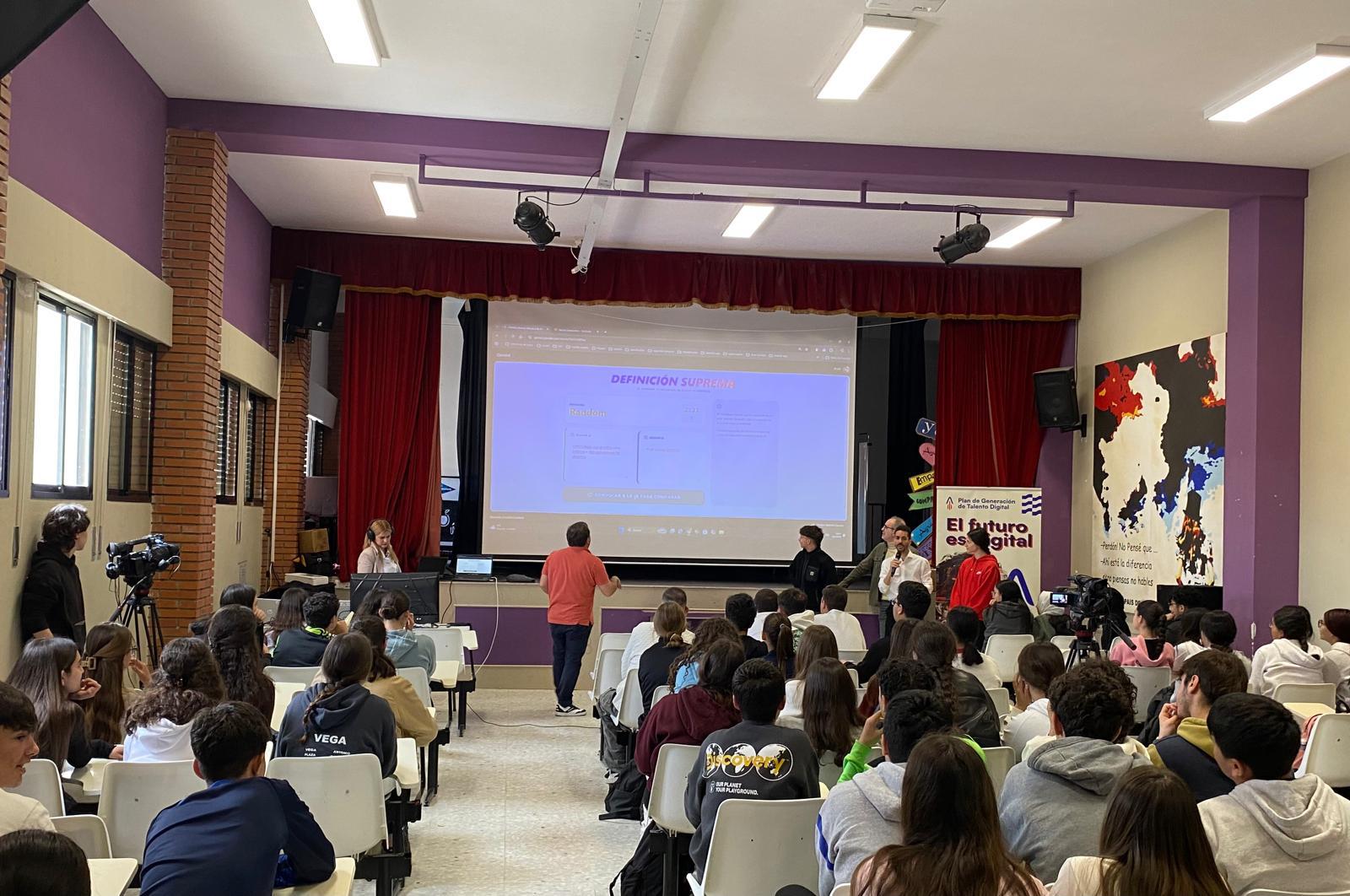 Extremadura construye su futuro digital despertando vocaciones desde edades tempranas con más de 50 acciones en toda la región