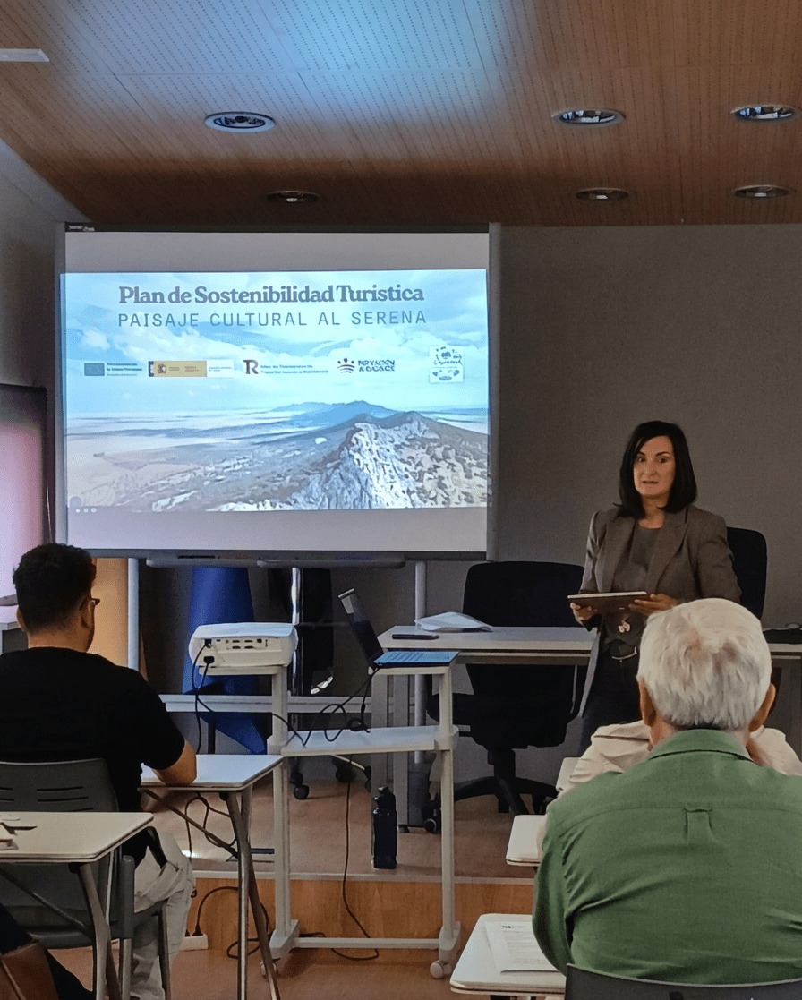 La Diputación de Badajoz impulsa la adhesión del destino ‘Paisaje Cultural La Serena’ al club de producto ‘Ecoturismo en España’