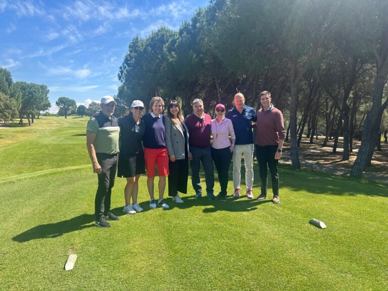 La Junta impulsa la promoción de Extremadura como destino de turismo de golf entre profesionales de Suiza