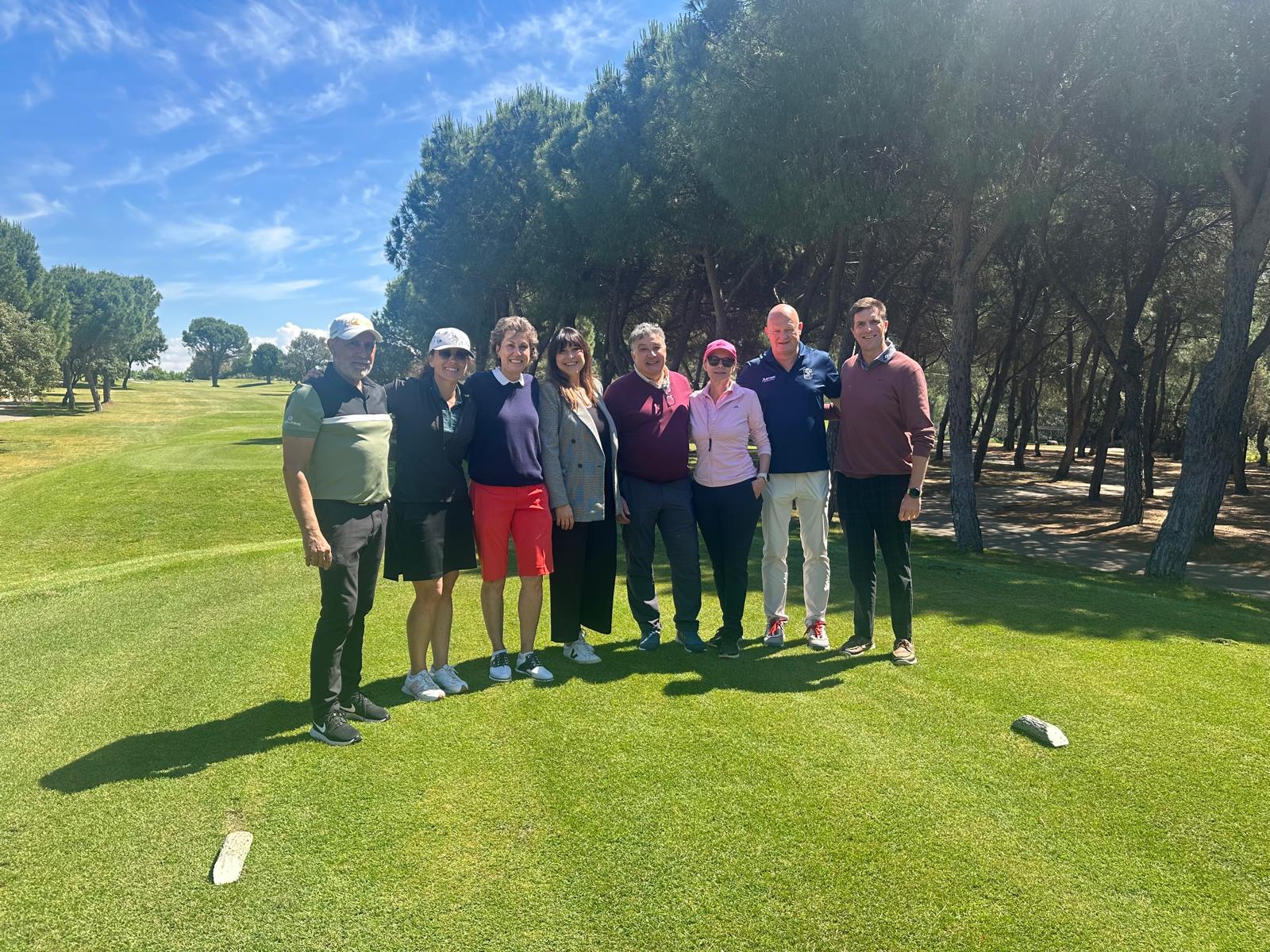 La Junta impulsa la promoción de Extremadura como destino de turismo de golf entre profesionales de Suiza