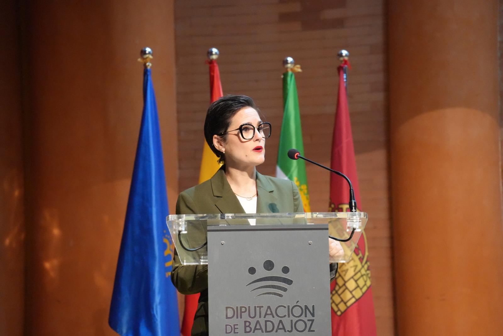 La Diputación de Badajoz presenta en FECOBA más de 200 proyectos y una inversión de 110 millones para impulsar la obra pública y el sector de la construcción