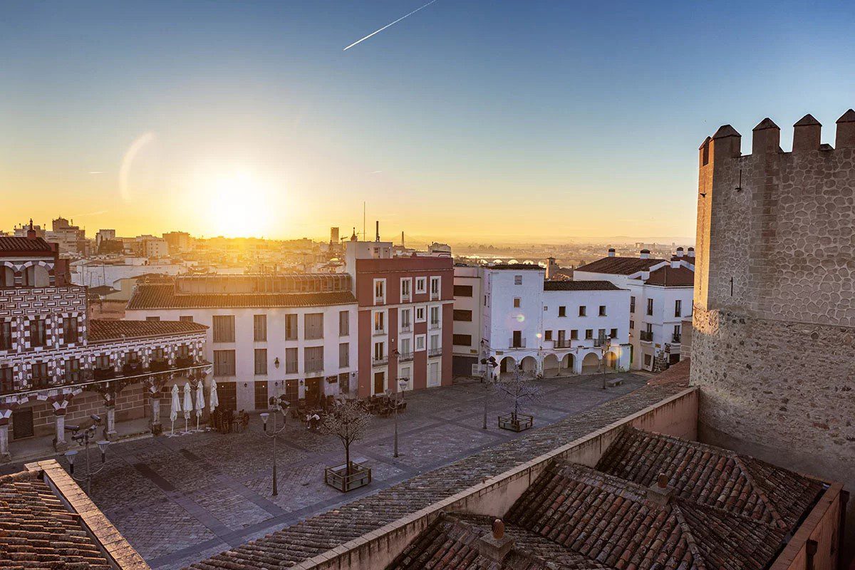 La Junta felicita a la ciudad de Badajoz por su reconocimiento como referente nacional en creación de empresas según el informe B-READY del Banco Mundial