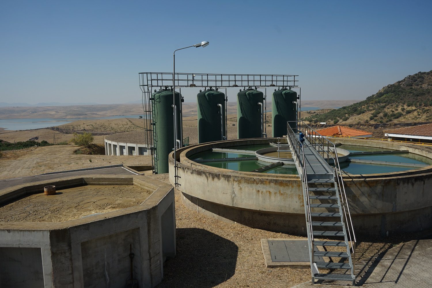 Promedio comienza a prestar el servicio de abastecimiento de agua potable en Talarrubias y Esparragosa de Lares