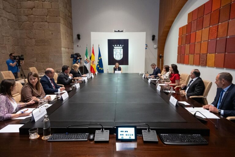 El Consejo de Gobierno aprueba el proyecto de ley de presupuestos para 2026, que ascienden a 8.854 millones de euros