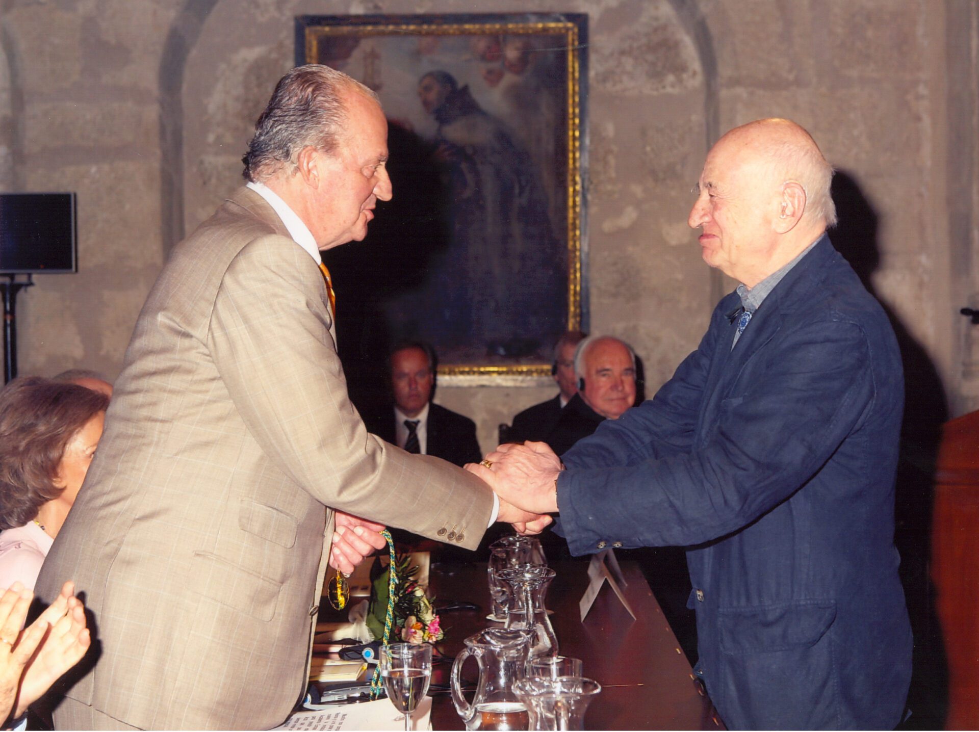 La Fundación Yuste lamenta el fallecimiento del filósofo y sociólogo francés Edgar Morin, miembro de la Academia de Yuste
