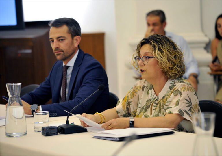 El presupuesto de la Consejería de Salud y Atención a la Dependencia aumenta 500 millones de euros respecto al de 2025
