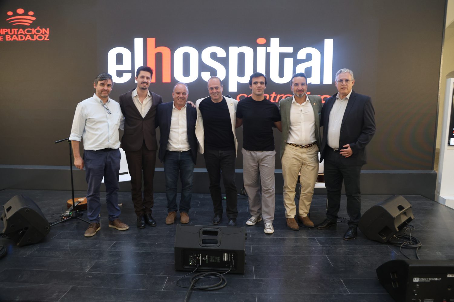 La Diputación de Badajoz consolida su hermandad con Portugal con una noche inolvidable de fado en El Hospital Centro Vivo