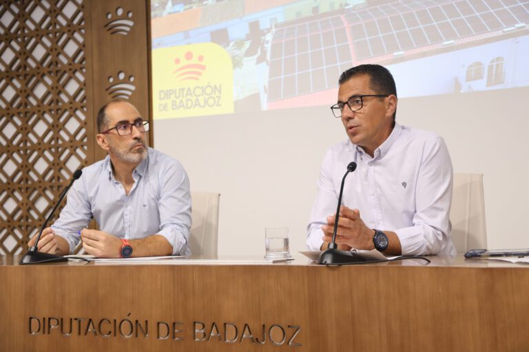 La Diputación de Badajoz destina más de 20 millones de euros al Plan Provincial de Autoconsumos Colectivos en Edificios Municipales