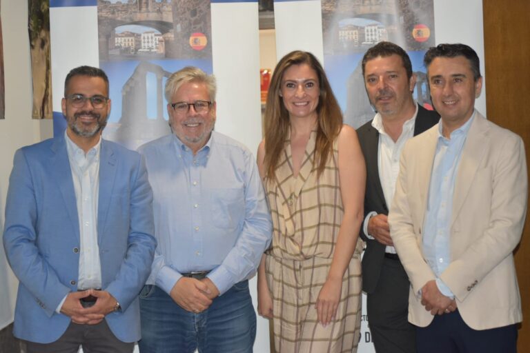 La Diputación de Badajoz defiende el papel de las entidades locales en la gestión de los fondos europeos para asegurar el futuro del mundo rural
